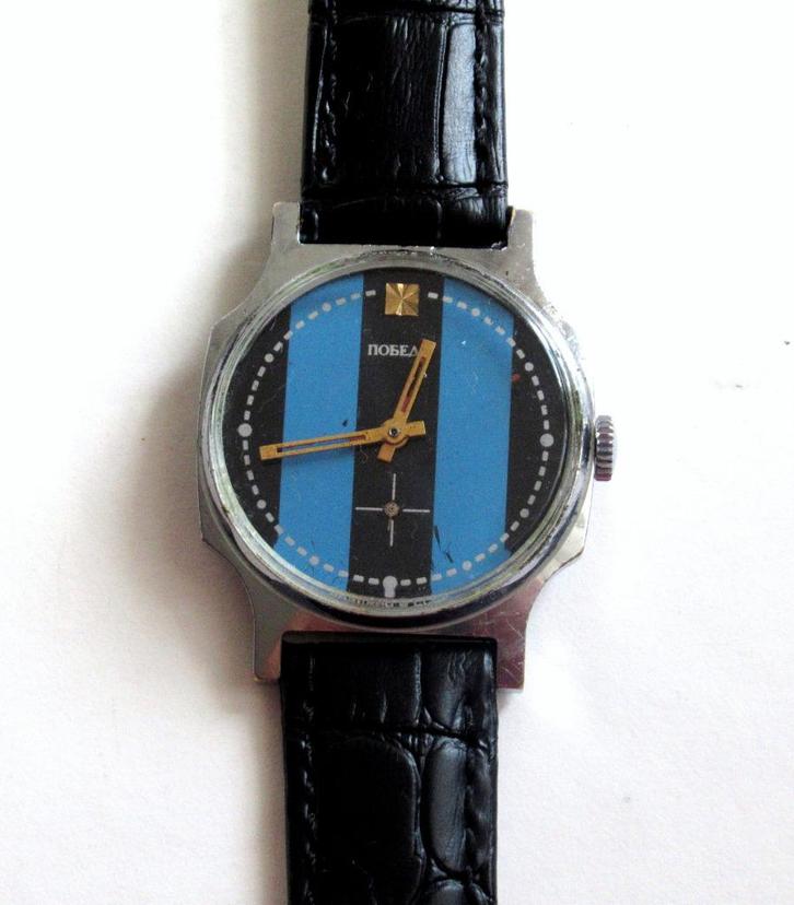 POBEDA vintage Inter Milan mechanisch herenhorloge van '80, Sieraden, Tassen en Uiterlijk, Horloges | Antiek, Overige merken, Staal