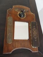 spiegel met kledingborstels en hondenkop borstelset, Antiek en Kunst, Antiek | Spiegels, Ophalen of Verzenden, Rechthoekig, Minder dan 50 cm