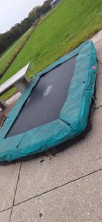 Berg Trampoline 340x220 - Gebruikt, Ophalen, Gebruikt
