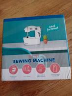 Mini Sewing Machine., Hobby en Vrije tijd, Naaimachines en Toebehoren, Ophalen of Verzenden, Nieuw, Naaimachine, Overige merken