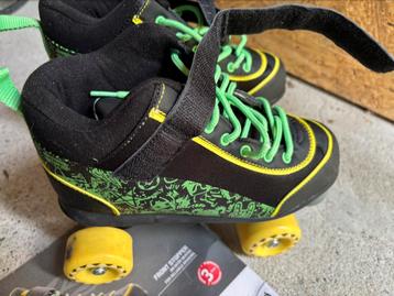 Stoere rolschaatsen 35/36 beschikbaar voor biedingen