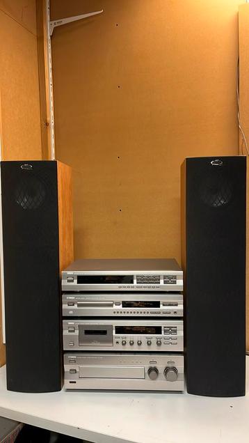 Yamaha stereo set met Kef speakers beschikbaar voor biedingen