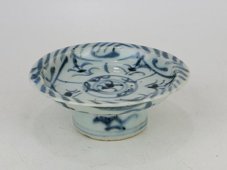 Zeer oude Vietnamese schaal met voet (tarra), Antiek en Kunst, Kunst | Niet-Westerse kunst, Ophalen of Verzenden