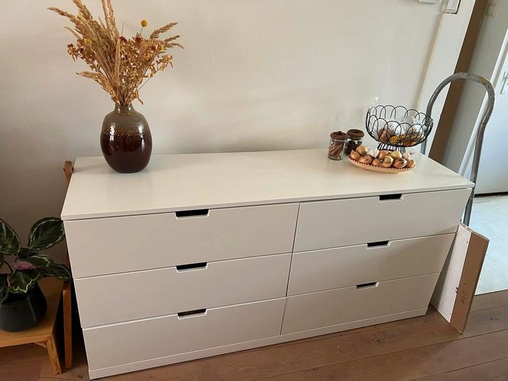IKEA Nordli Witte Ladekast, Huis en Inrichting, Kasten | Dressoirs, Zo goed als nieuw, 100 tot 150 cm, 25 tot 50 cm, Met lade(s)