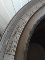 4x 225/45ZR17 94W XL Radial Tubeless Banden, Ophalen, Zo goed als nieuw, Rechthoekig, 125 cm of meer