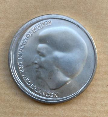 De Huwelijkstientje 2002  beschikbaar voor biedingen