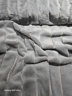 Fur grijs stripe, Overige materialen, 120 cm of meer, Ophalen of Verzenden, Grijs