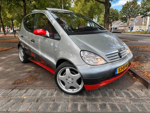 Unieke Mercedes Benz A160 Coulthard Edition - Nr. 64 van 250, Auto's, Oldtimers, Particulier, ABS, Airbags, Airconditioning, Alarm