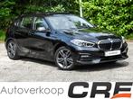 BMW 1-serie 118i Executive Edition automaat / bekende histor, Auto's, BMW, Gebruikt, Zwart, Grijs, 3 cilinders