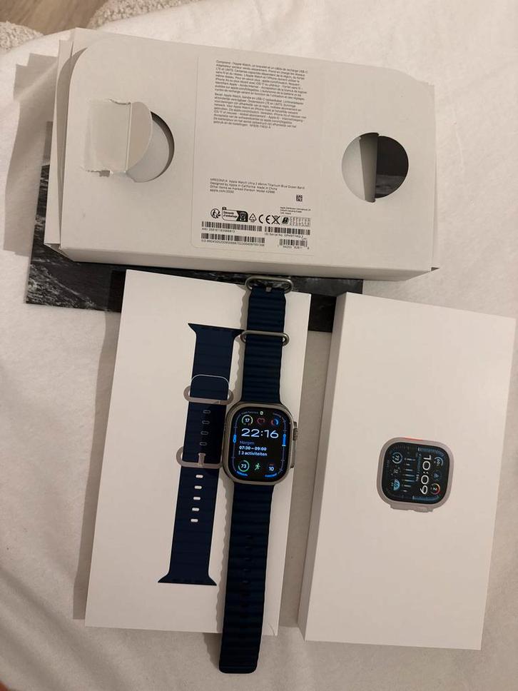 Apple Watch Ultra 2 49mm Titanium Blauw, Sieraden, Tassen en Uiterlijk, Smartwatches, Zo goed als nieuw, iOS, Blauw, Afstand, Calorieverbanding
