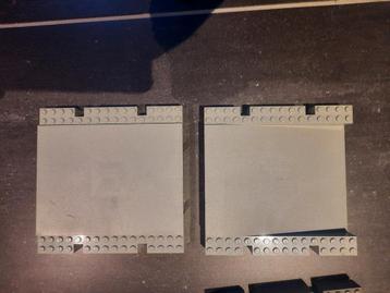Lego Grijze Platen - 2 Oprijplaten beschikbaar voor biedingen