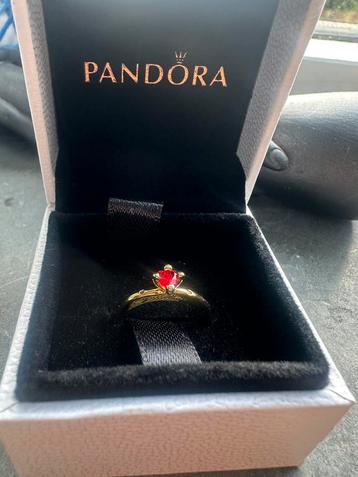 Pandora Ring maat 57 beschikbaar voor biedingen