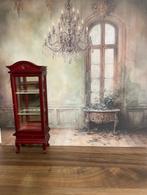 poppenhuis Vitrine kast noten (2x aanwezig), Ophalen of Verzenden, Zo goed als nieuw, Poppenhuis