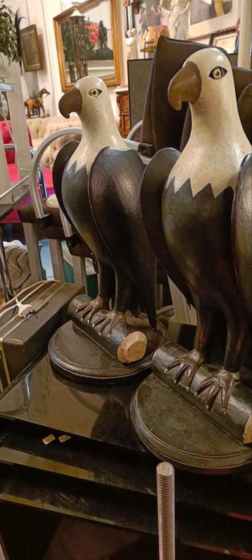Vintage Adelaar Beelden - Set van Twee beschikbaar voor biedingen