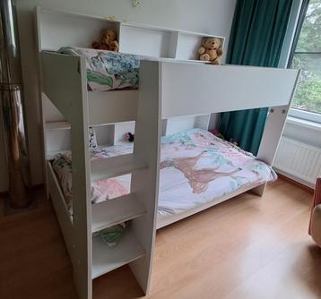 Hoogslaper Parisot Leo wit beschikbaar voor biedingen