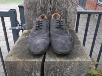 Van Lier suede veterschoenen (maat 42) beschikbaar voor biedingen