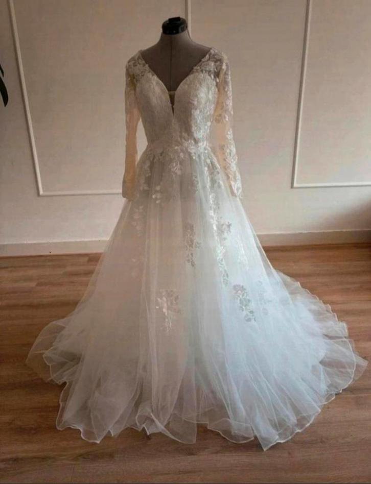 Trouwjurk met transparante Lange Mouwen, Kleding | Dames, Trouwkleding en Trouwaccessoires, Zo goed als nieuw, Trouwjurk, Wit