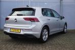 Volkswagen Golf 1.0 TSI 110pk Life | Achteruitrijcamera | Na, Auto's, Voorwielaandrijving, 12 maanden, Stof, Gebruikt