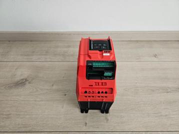 SEW EURODRIVE Frequentieregelaar, 5.5kW -7.5HP, 380V-480V beschikbaar voor biedingen