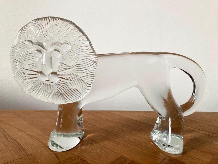 Kosta Boda -Grote glazen leeuw - Zoo-serie - Vallien/Höglund, Antiek en Kunst, Kunst | Designobjecten, Ophalen of Verzenden