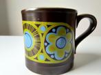 vintage mok Staffordshire Potteries jaren 70, Keramiek, Ophalen of Verzenden, Zo goed als nieuw, Overige stijlen