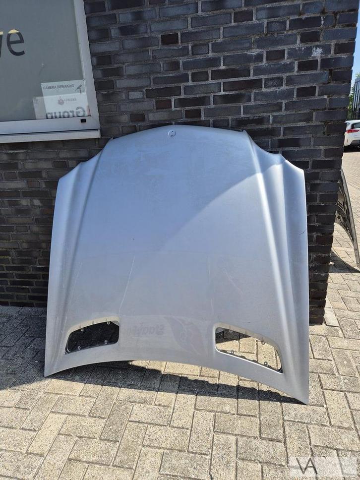 Mercedes SL R230 2001 -2009 motorkap zilver nette staat €500, Auto-onderdelen, Carrosserie en Plaatwerk, Motorkap, Mercedes-Benz