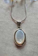 Zilveren kettinghanger Medaillon met Parelmoer, Ophalen of Verzenden, Nieuw, Wit, Zilver