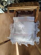 Oud rotan/ riet  poppenwagentje met inhoud ca 1955, Antiek en Kunst, Ophalen