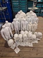 Diverse paspoppen mannequins, Ophalen, Carnaval