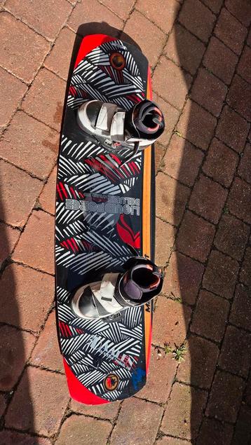 Liquid Force Deluxe Wakeboard  beschikbaar voor biedingen