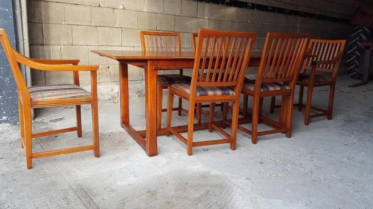 Schuitema Jugendstil eetkamer tafel Kersenhout, Antiek en Kunst, Antiek | Meubels | Tafels, Ophalen