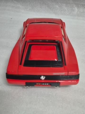Ferrari Testarossa 1984 Modelauto 1:18 beschikbaar voor biedingen