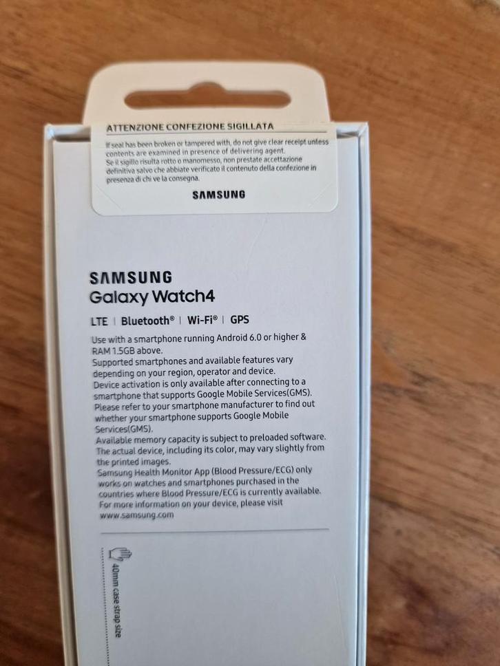 Samsung Galaxy Watch 4 - Nieuw in doos!, Sieraden, Tassen en Uiterlijk, Smartwatches, Nieuw, Android, Afstand, Calorieverbanding