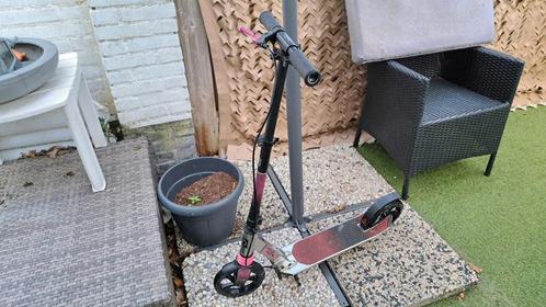 Oxelo Mid 9 roze/zwart kinder step, Fietsen en Brommers, Steps, Gebruikt, Gewone step, Ophalen