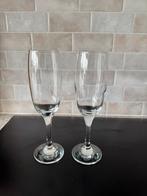 2 champagne glazen, Ophalen, Zo goed als nieuw, Overige typen