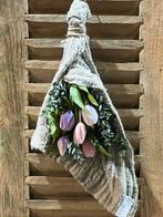 Toef tulpen eucalyptus shabbydoek kunstbloemen landelijk jwm, Huis en Inrichting, Woonaccessoires | Overige, Nieuw, Ophalen