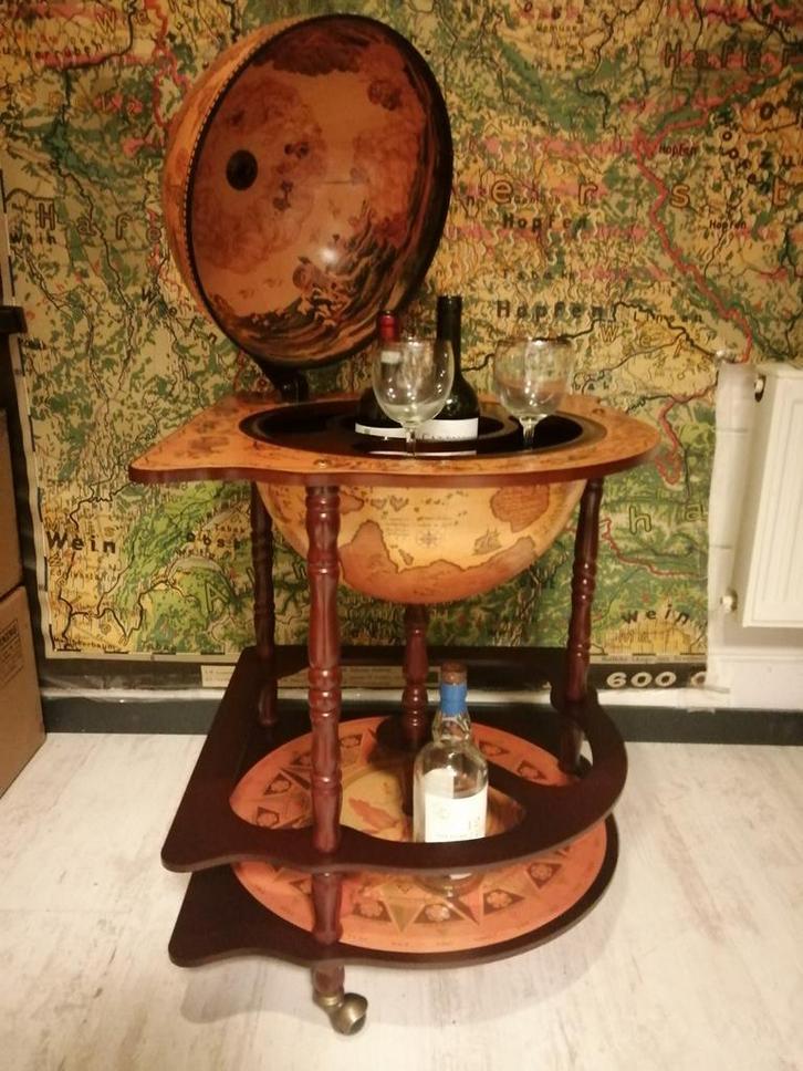UNIEKE GLOBEBAR BAR GLOBE WIJN BAR 90 X73X63 CM NIEUW., Antiek en Kunst, Curiosa en Brocante, Ophalen of Verzenden