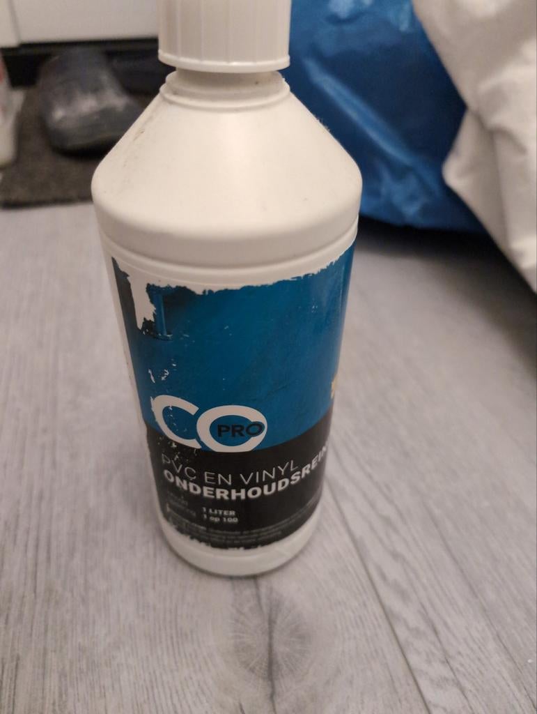 Pvc en vinyl onderhoudsreiniger (1x gebruikt, volle fles), Ophalen
