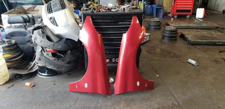 PEUGEOT 206 VOORSCHERMEN BJ 98 TOT 2008, Auto-onderdelen, Carrosserie en Plaatwerk, Spatbord, Gebruikt, Ophalen of Verzenden