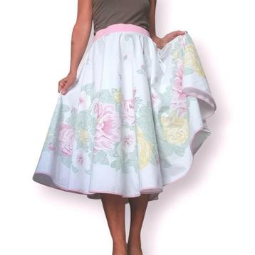 Vintage swingrok cirkelrok met bloemen ca mt 42 tm 46 beschikbaar voor biedingen
