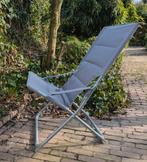 Opklapbare Campingstoel / Strandstoel - Grijs, Caravans en Kamperen, Ophalen, Gebruikt, Campingstoel