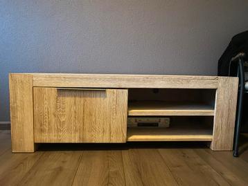 Televisie meubel/kast  beschikbaar voor biedingen