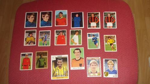 VOETBAL PLAATJES ( 17 STUKS ) ZO GOED ALS NIEUW, ZIE TEKST, Verzamelen, Sportartikelen en Voetbal, Zo goed als nieuw, Poster, Plaatje of Sticker