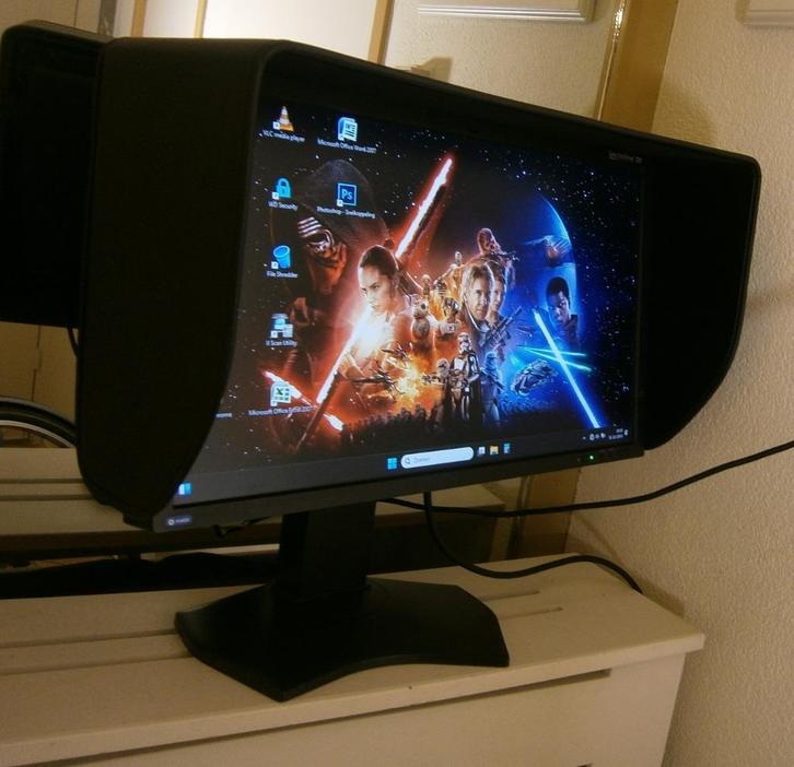 23" NEC Spectraview 231 IPS PIP Full HD + nieuwe zonnekap, Audio, Tv en Foto, Fotografie | Professionele apparatuur, Gebruikt