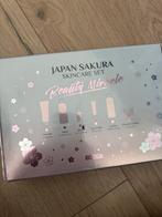 Japan Sakura Skincare Set - Nieuw!, Ophalen of Verzenden, Nieuw, Gehele gezicht, Verzorging