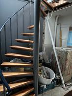 Gebruikte wenteltrap in goede staat, Doe-het-zelf en Verbouw, Ladders en Trappen, Ophalen, Gebruikt, Trap, 2 tot 4 meter