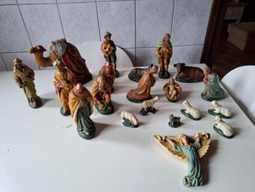 Kerstgroep met groter formaat beelden beschikbaar voor biedingen