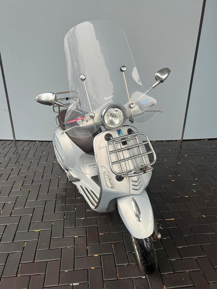 Piaggio Vespa Primavera Touring Full Option Rijklaar+Extra’s, Fietsen en Brommers, Scooters | Vespa, Zo goed als nieuw, Overige modellen