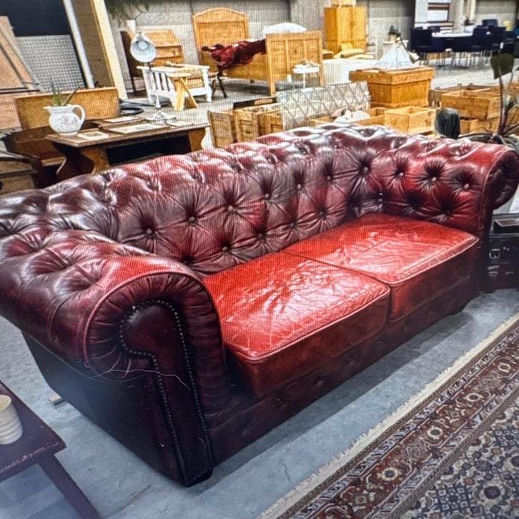 Chesterfield Bank - Bordeaux Rood - 2 Zits, Antiek en Kunst, Antiek | Meubels | Stoelen en Banken, Ophalen