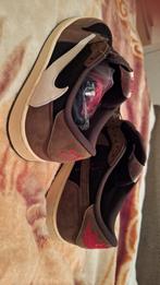 Travis Scott x Air Jordan 1 Low 'Mocha', Kleding | Heren, Schoenen, Bruin, Verzenden, Nike, Nieuw